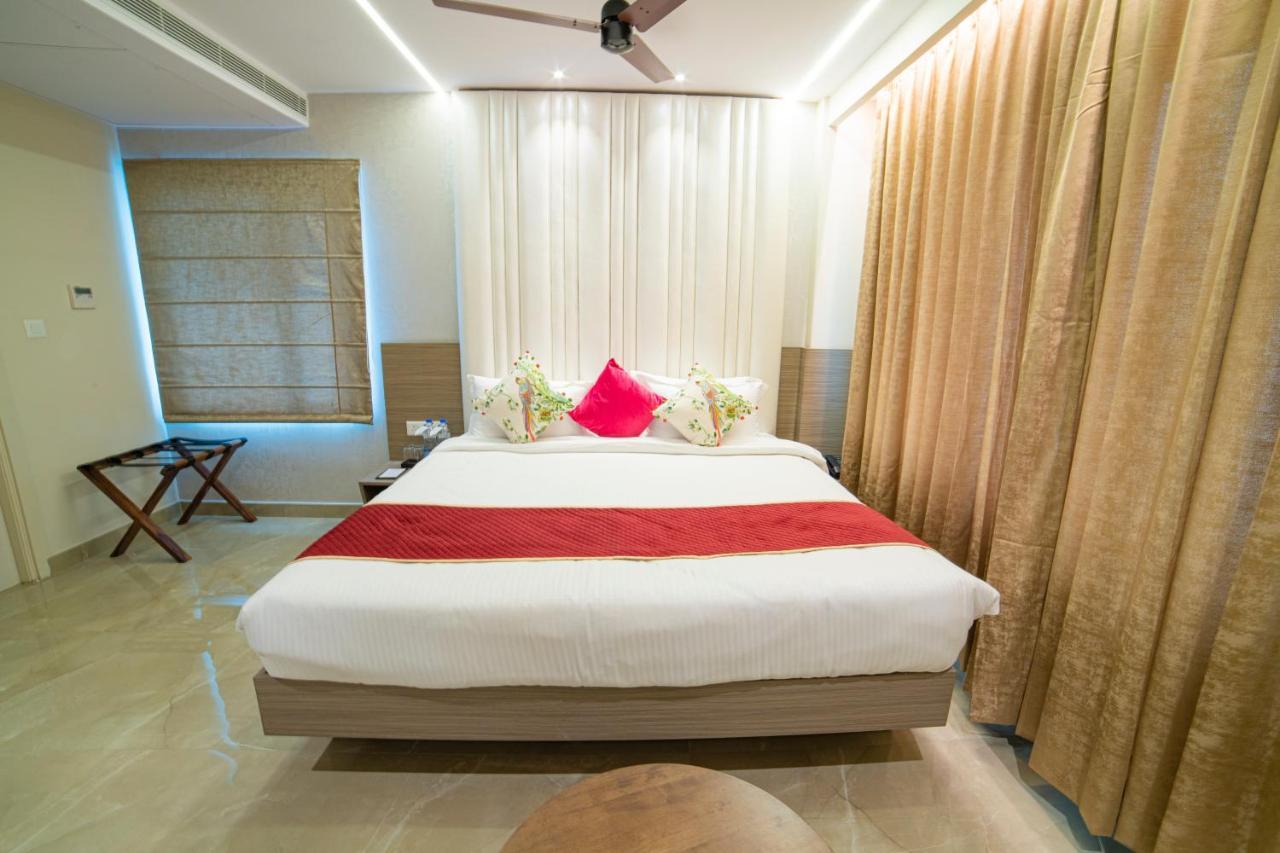 The Beacon Hotel Visakhapatnam Exterior foto